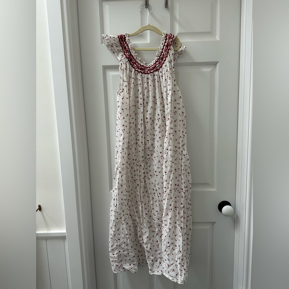 Dôen Lovisa Cotton Nightgown Crimson sweetpea floral Sz XS - Picture 2 of 4